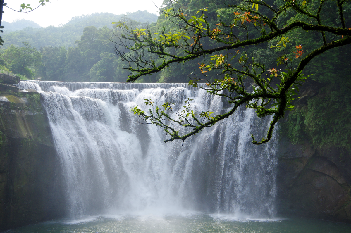 shifen-waterfall